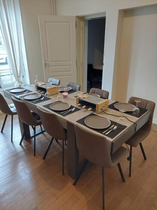 Gite D'Exception 13 Couchages Avec Jacuzzi Et Sauna Châlons-en-Champagne Екстериор снимка